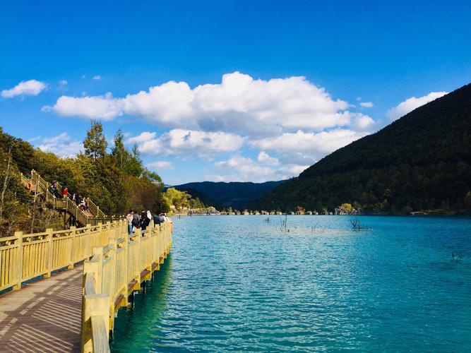 云南旅游攻略五天去几个景点,云南五天旅游攻略最佳线路