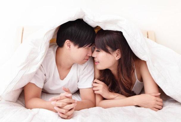 中年女性进行夫妻生活还有这些烦恼，医生：都是因为荷尔蒙