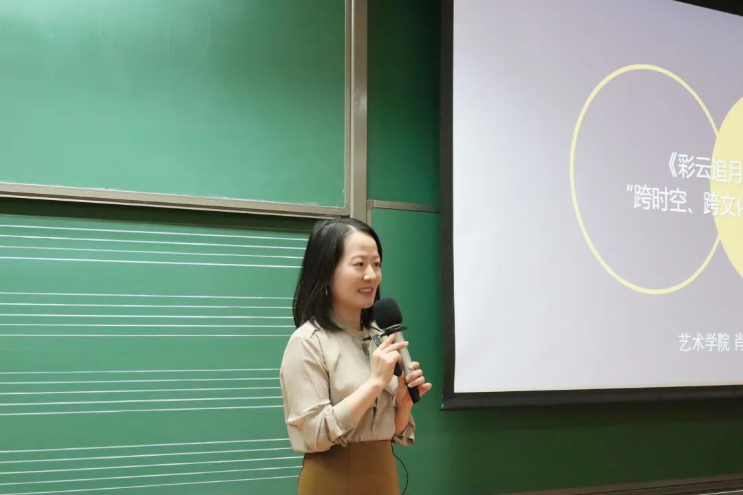 我们找到了人大最美的她！