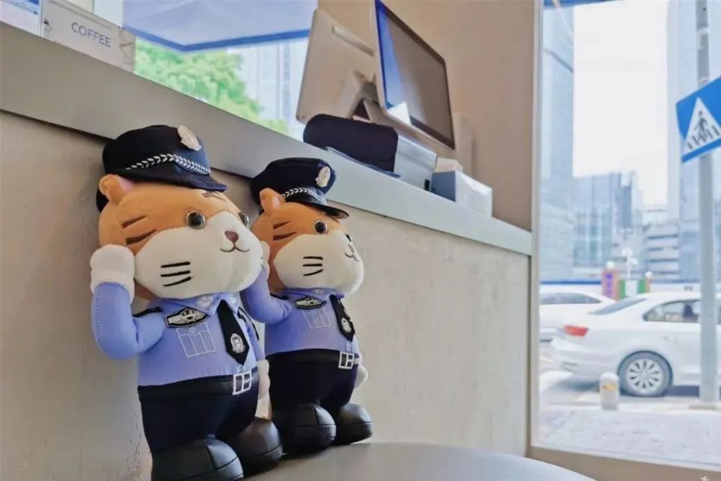 跨界品牌合作经典案例,经典品牌跨界开店