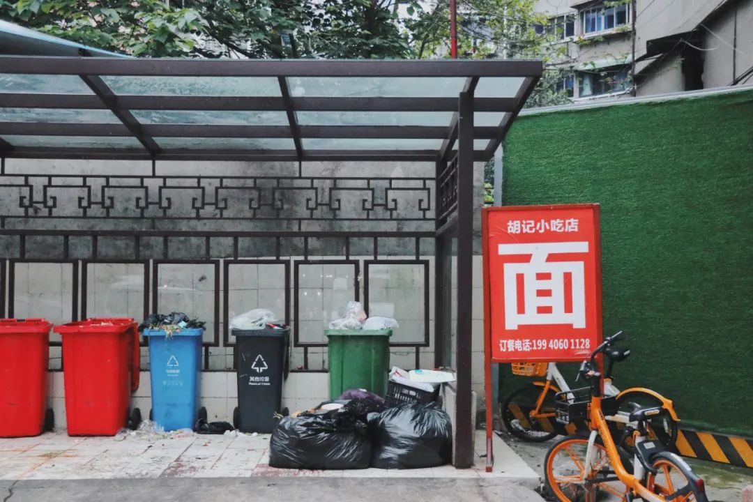 去成都必打卡的8家地道馆子,成都本地人必吃十大馆子排名