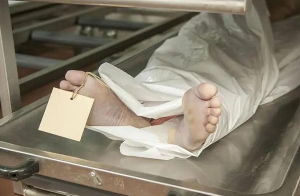 贵州一男子开玩笑险些把邻居笑死,贵州小伙讲的什么笑话把人笑死了