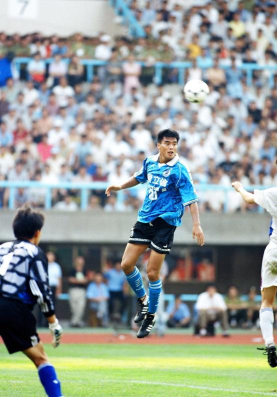 大连球员悼念小王涛,大连足球名将小王涛