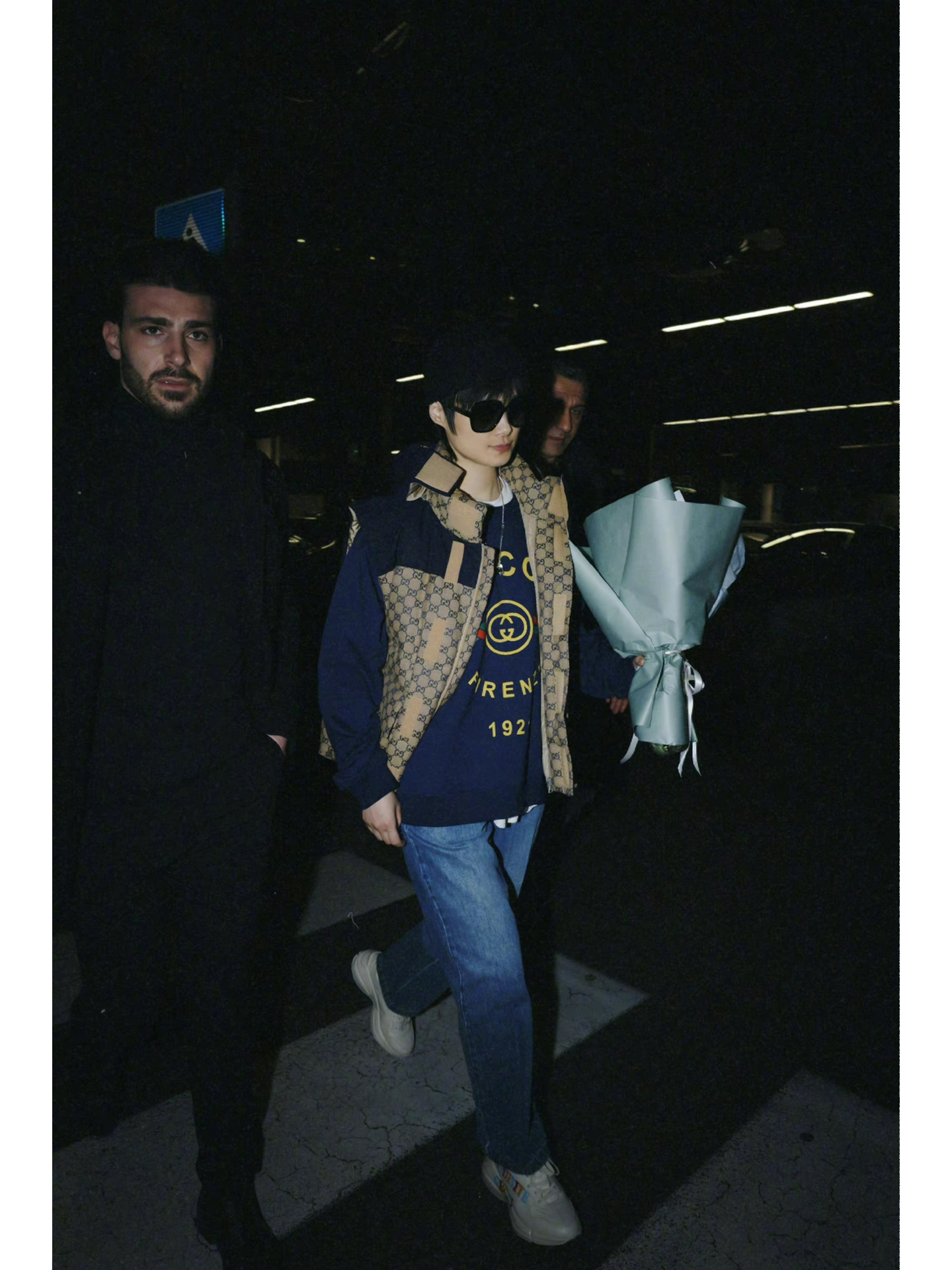 2021gucci古驰时装秀李宇春,赵露思李宇春陈哲远上海古驰活动