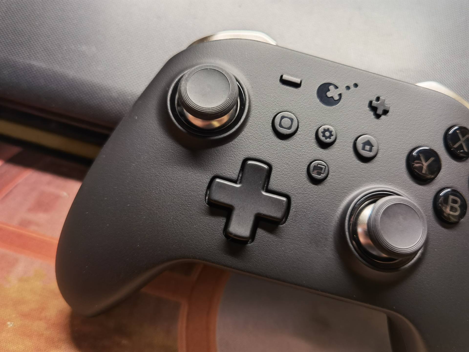 谷粒金刚pro手柄延迟严重,谷粒金刚2pro手柄测评