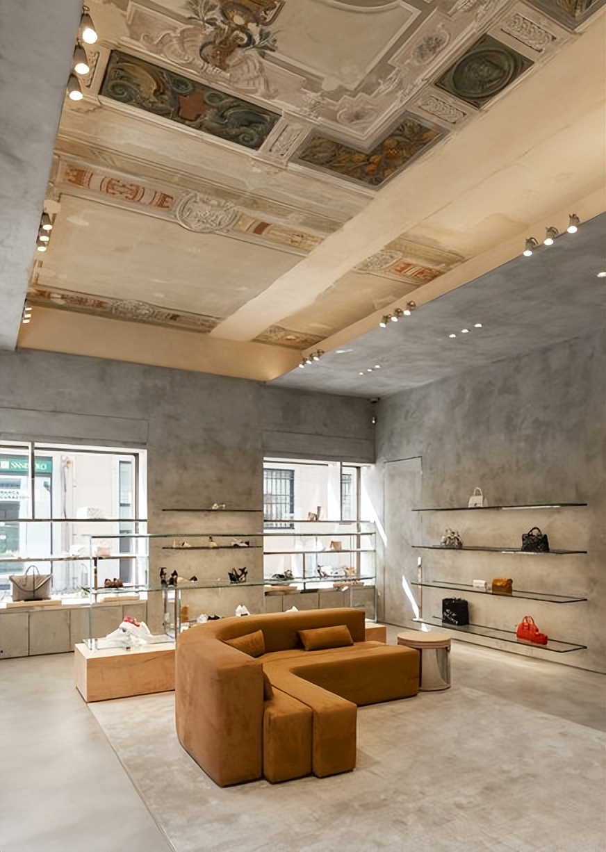 一家远离大都市的买手店，为何引来奢侈品大牌深度合作？