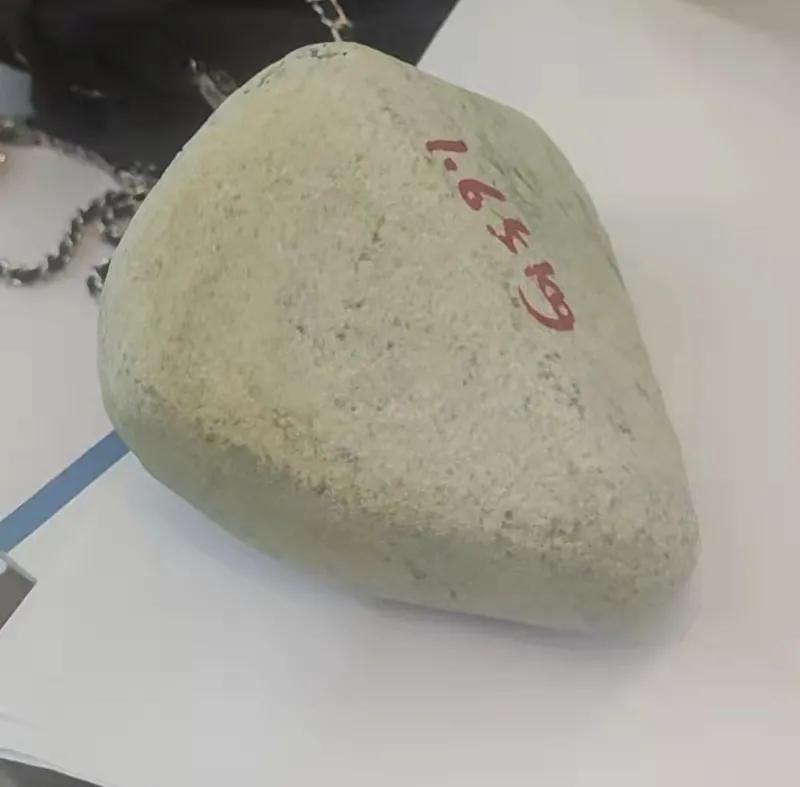 翠友都买什么样的翡翠,翠友翡翠原石视频