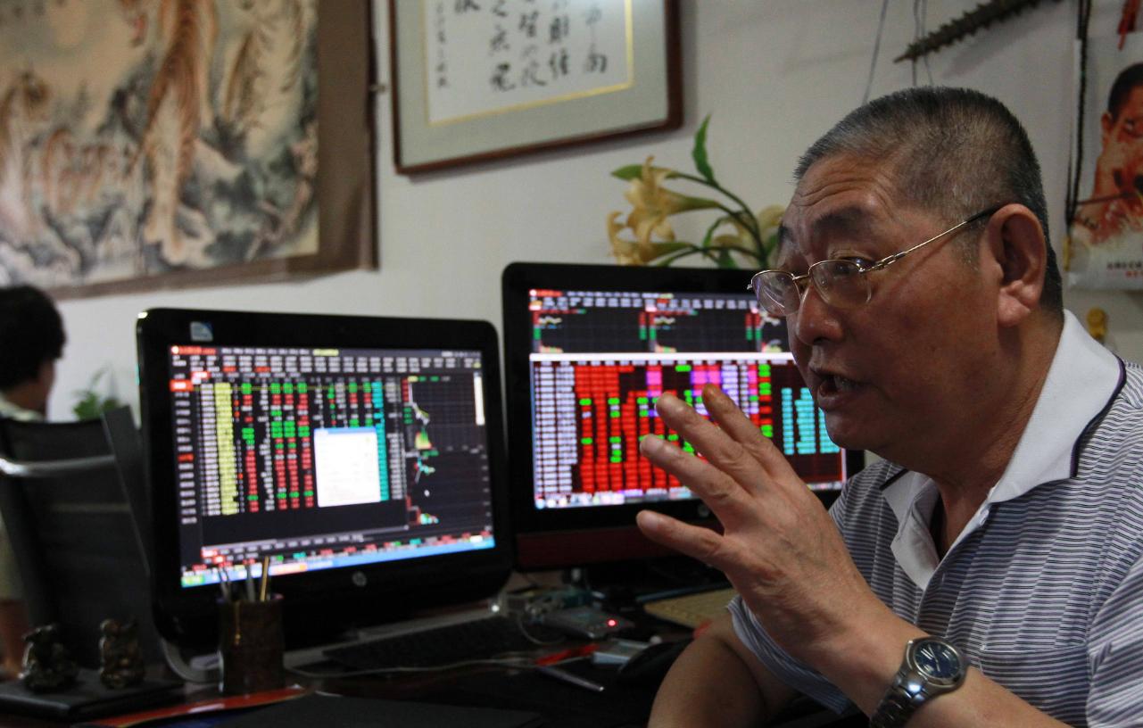 1988年，杨怀定看报纸发现秘密，用2万存款买*国卖**库券一年赚百万