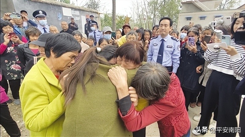 央视《今日说法》栏目播出《走失他乡》,讲述南阳民警助力寻亲感人故事——这条回家的路她走了20多年