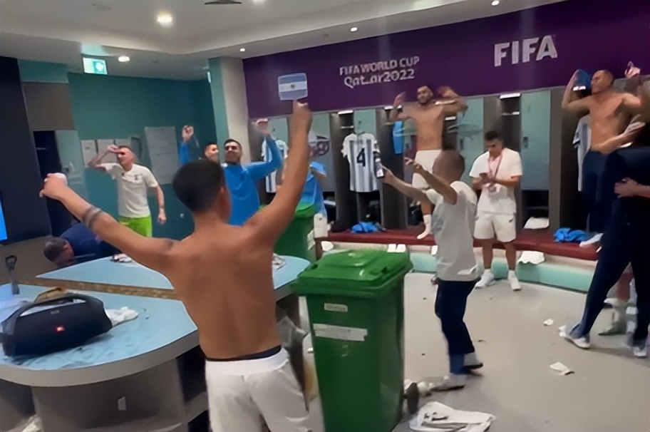 英国和阿根廷谁赢了,阿根廷赢了球迷狂欢