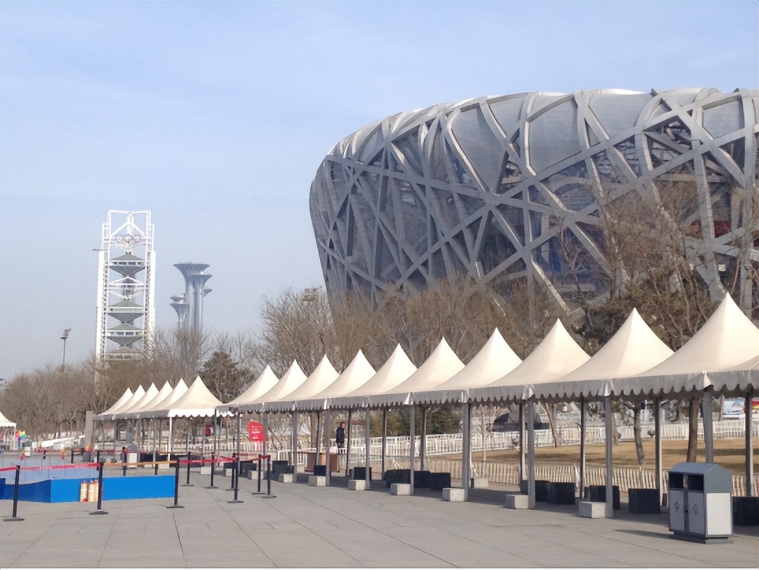 当年修建鸟巢花了34亿,引起热议耗资34亿建造的鸟巢