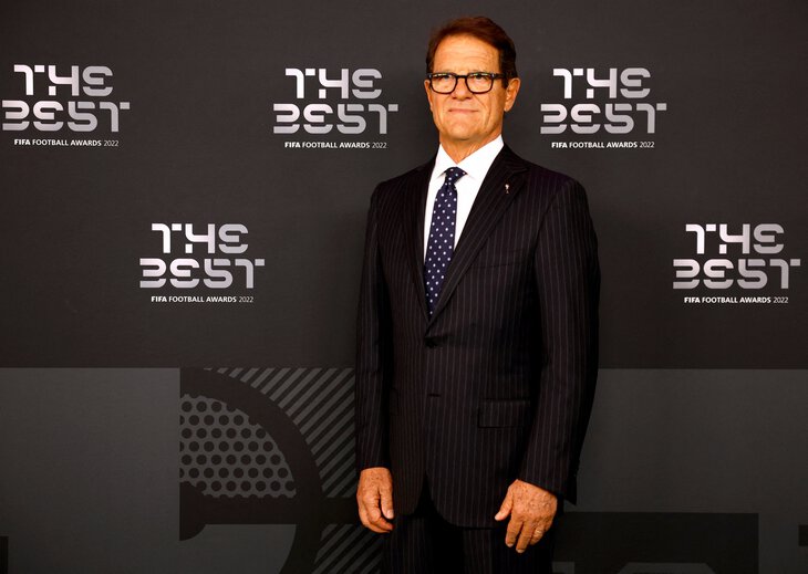 摩根世界杯梅西,梅西黑袍领奖视频