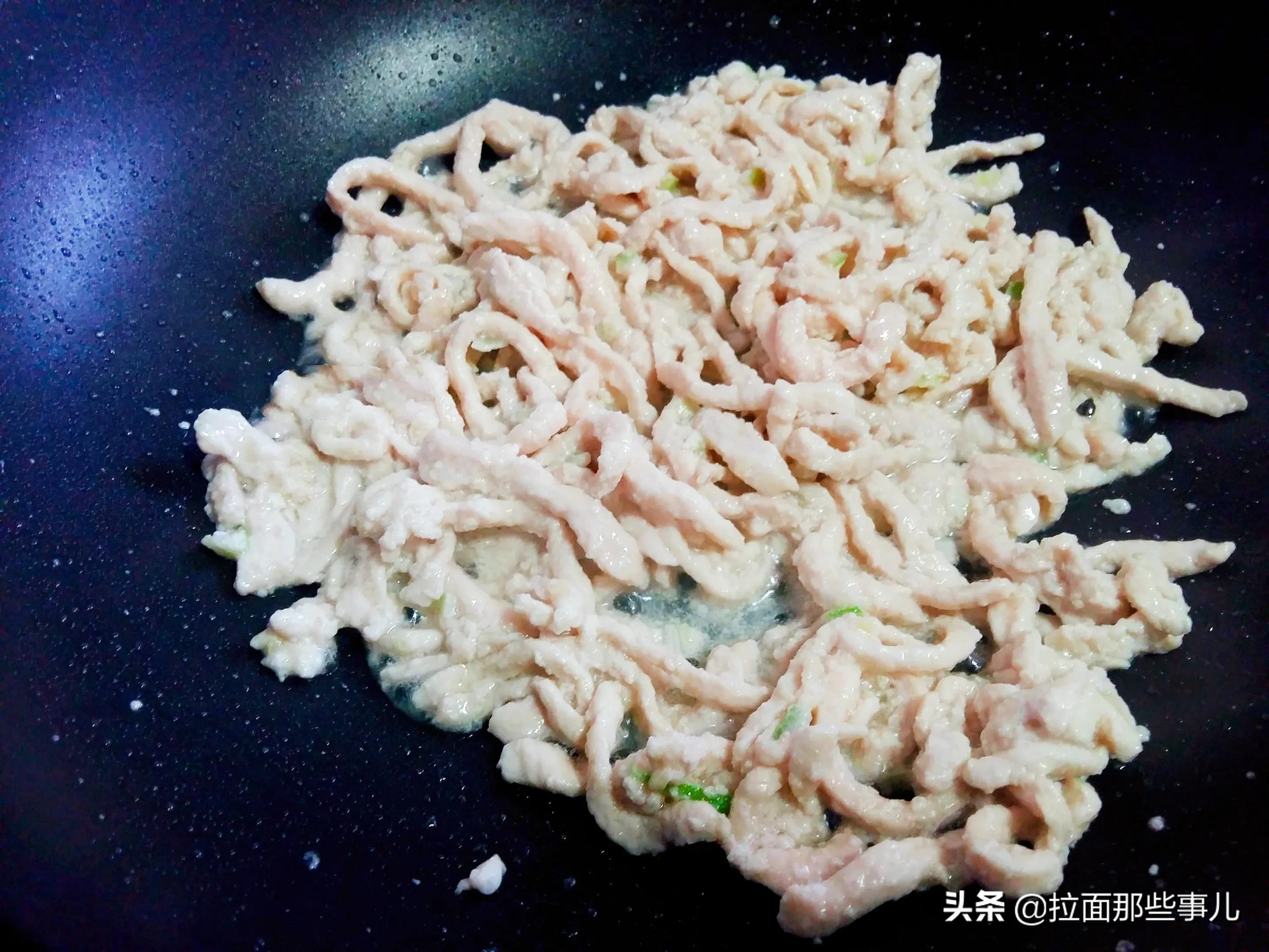 炒肉丝怎么炒不腥不柴呢,炒肉丝怎么炒嫩不老不硬