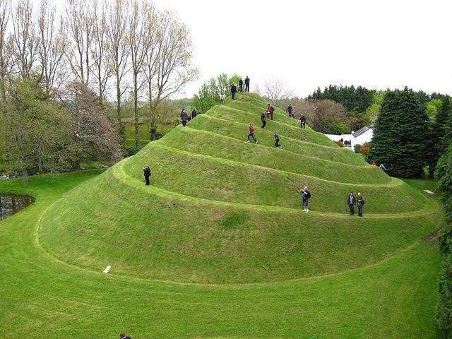 在花园中思考宇宙——詹克斯宇宙思考花园