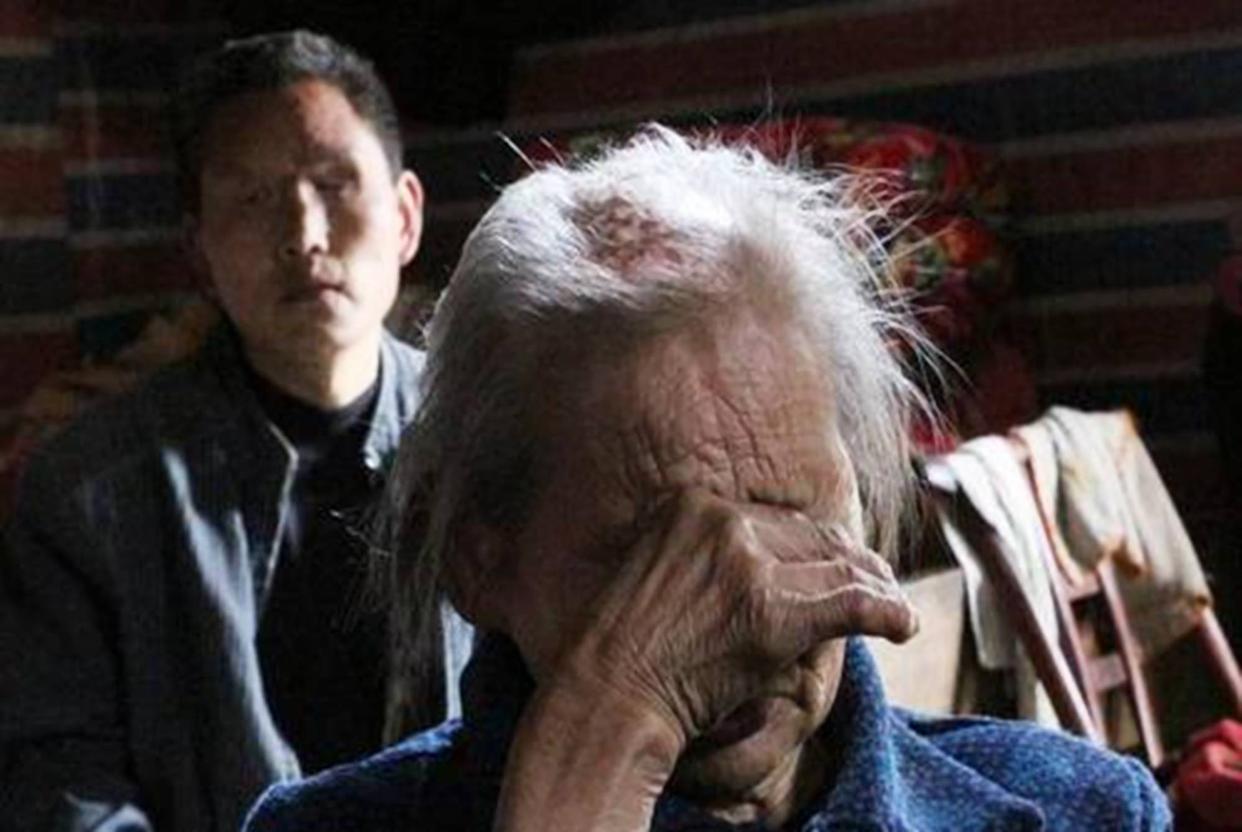 为什么孩子会对父母彻底绝望,当孩子逐渐对父母冷漠寒心