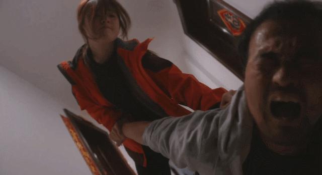 收视破2.1，女主角一出场就牢牢抓住了我眼球，这剧要火了