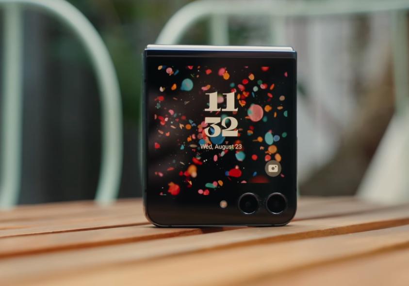 三星galaxyzflip5二手价格,三星galaxyzflip5为啥下架