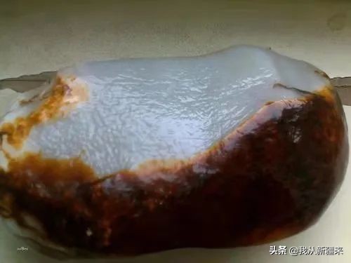 和田玉到底贵在哪儿,和田玉10万贵不贵