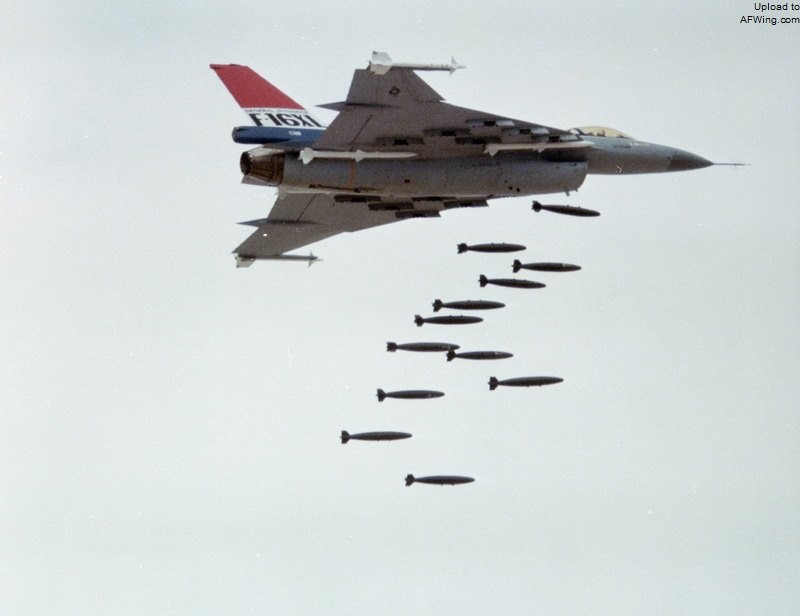 洛克希德f-16战斗机,蝰蛇的秘密f16