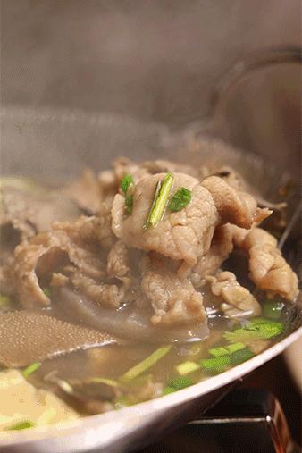 正佳隔壁的「跷脚牛肉」，跷到了我的心巴