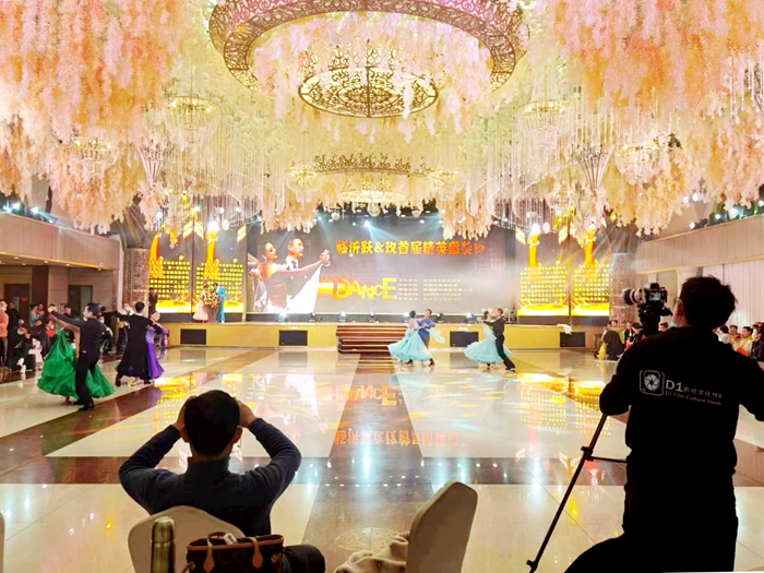 维也纳金色大厅距今有多少年历史,金色大厅纪念