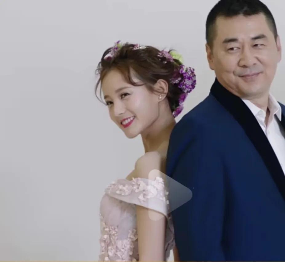 李一桐的眼睛整形,李一桐被怼的视频