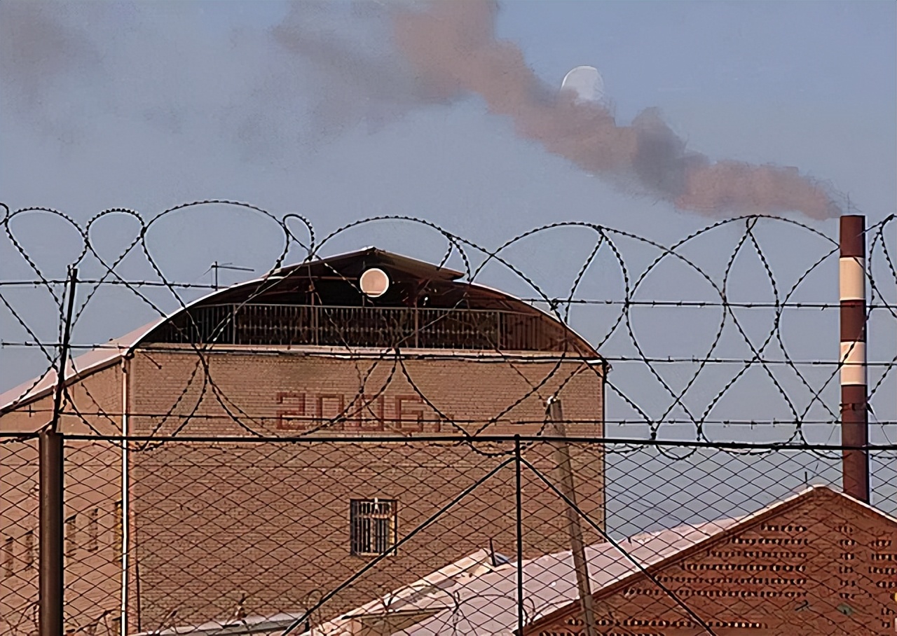 俄罗斯黑海豚监狱越狱,俄罗斯黑海豚监狱在哪里