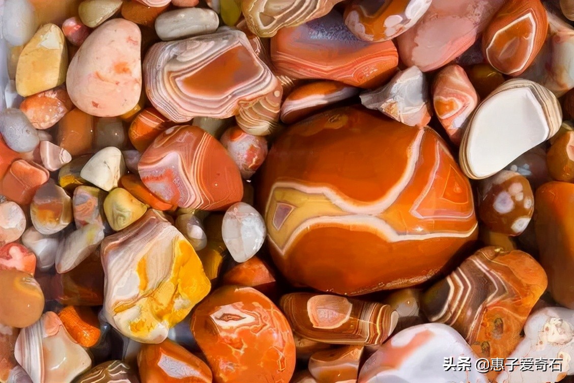 世界上最美的玛瑙,内蒙玛瑙湖出土三亿的玛瑙