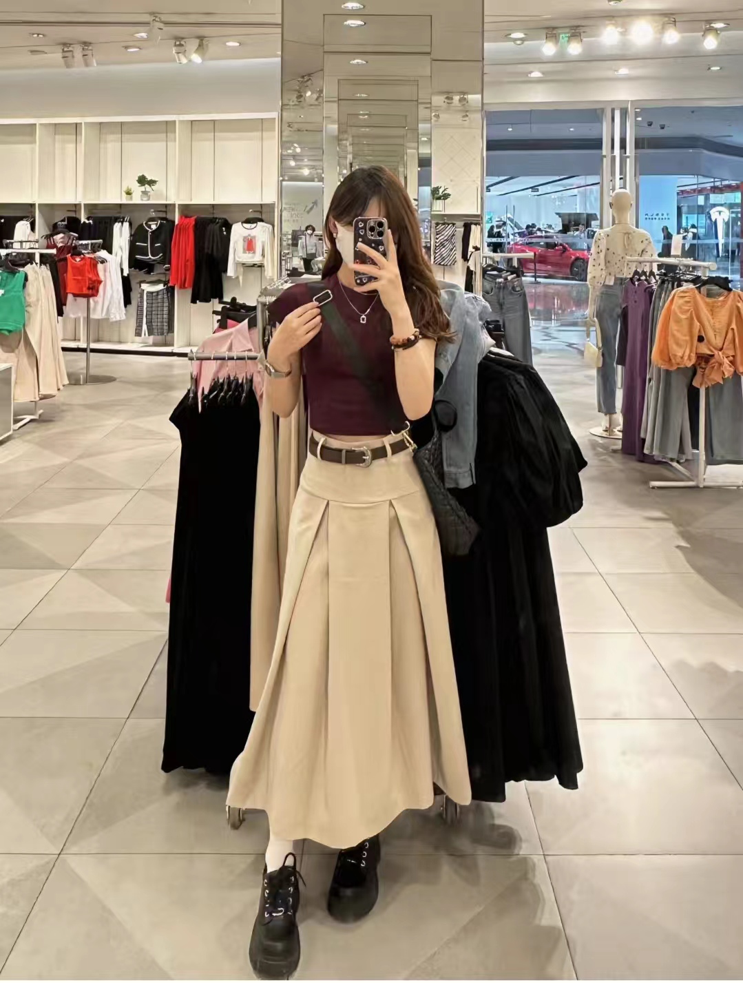 卡其色衣服怎样搭出高级感,卡其色短大衣的最佳搭配高级感