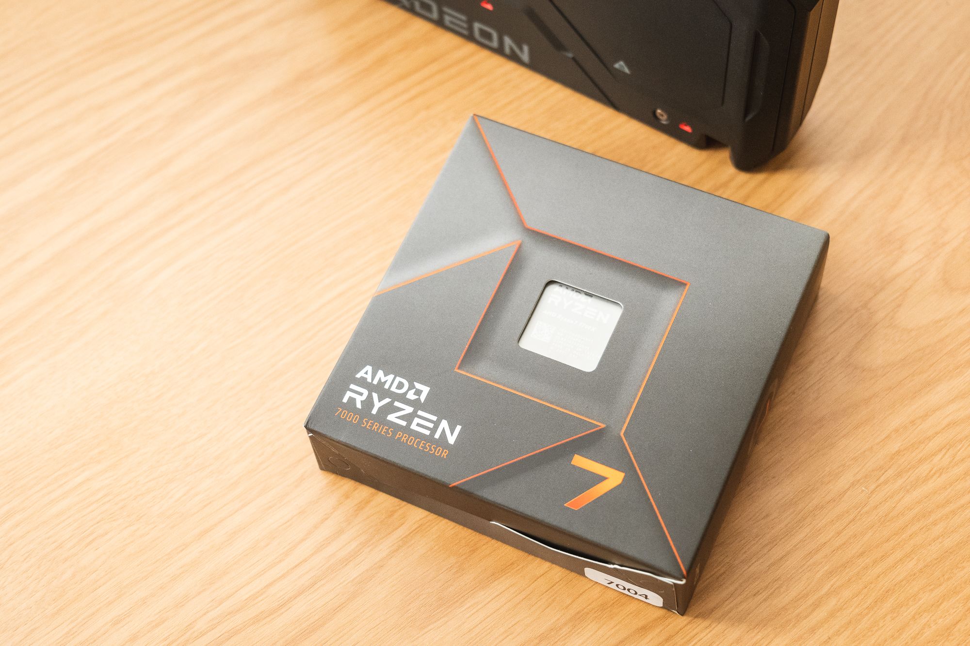 amdradeonrx7600显卡海外降价,amdradeon7600显卡评测