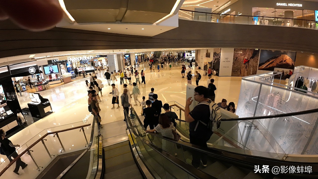 青岛万象城玻璃,逛逛青岛户外家居体验店