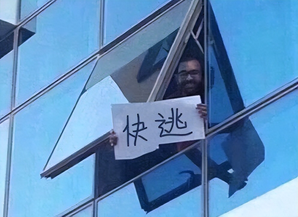 妈宝男真奇葩,美国妈宝男买内衣