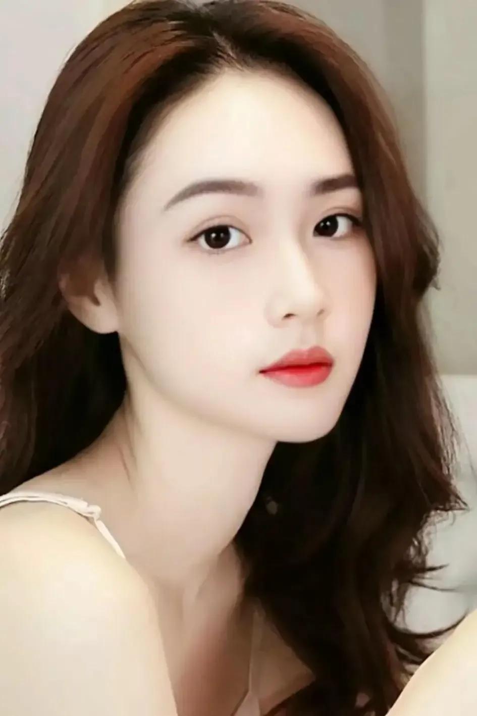 困难时帮了你一把的人要铭记于心,帮你的人是你的恩人