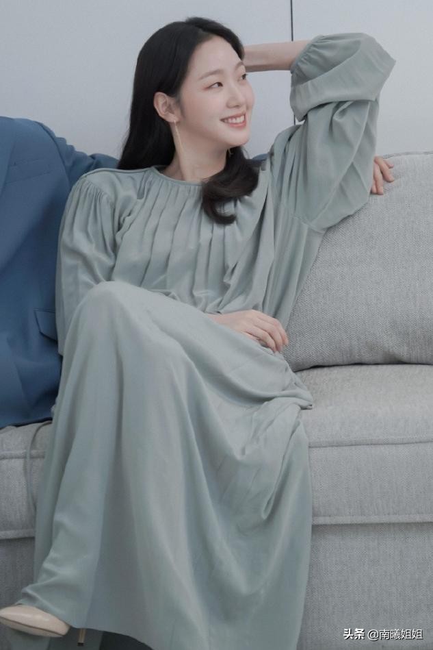 小个子不管穿什么裙子，尽量避开这3个“长度”，免得显矮又显胖