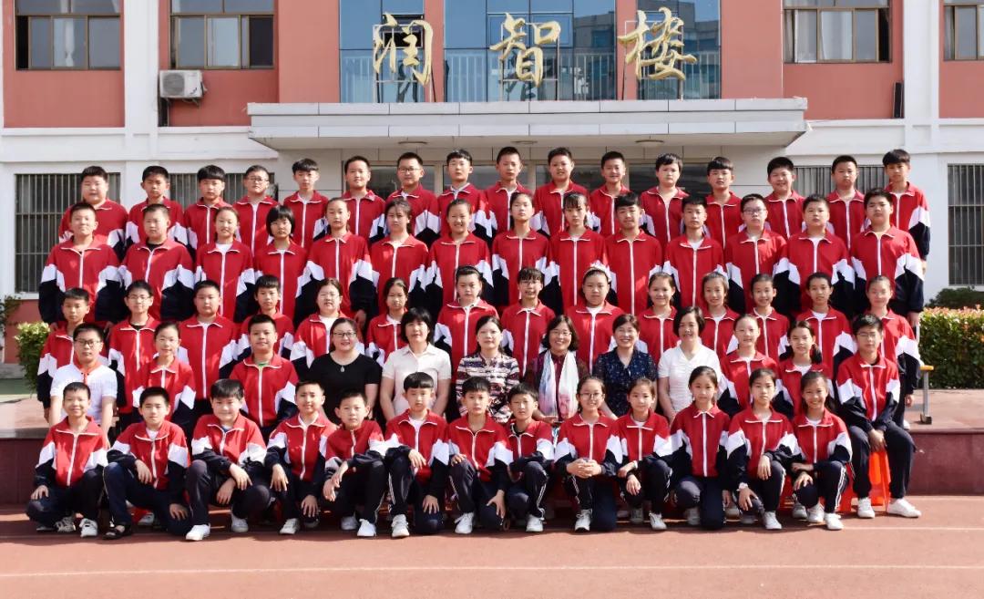 70年代临沭东白旄小学毕业照,历年临沭三小毕业照