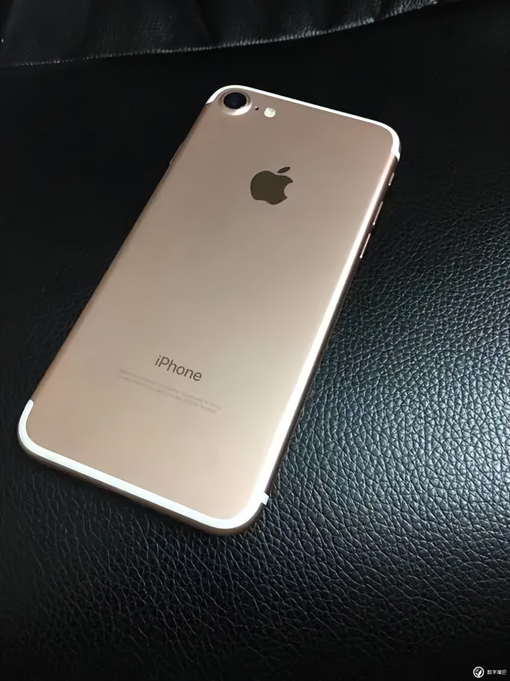 果真香定律解密:苹果史上最牛的几款标准版iPhon