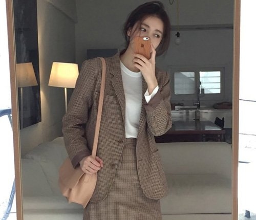 格子卡其色西装外套怎么搭配,绿格子西装外套怎么搭配好看