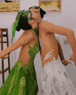 杨丽萍惊世作品,杨丽萍新作孔雀全视频