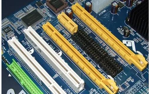 家庭用电脑台式机好还是笔记本好,家用买台式电脑还是笔记本好