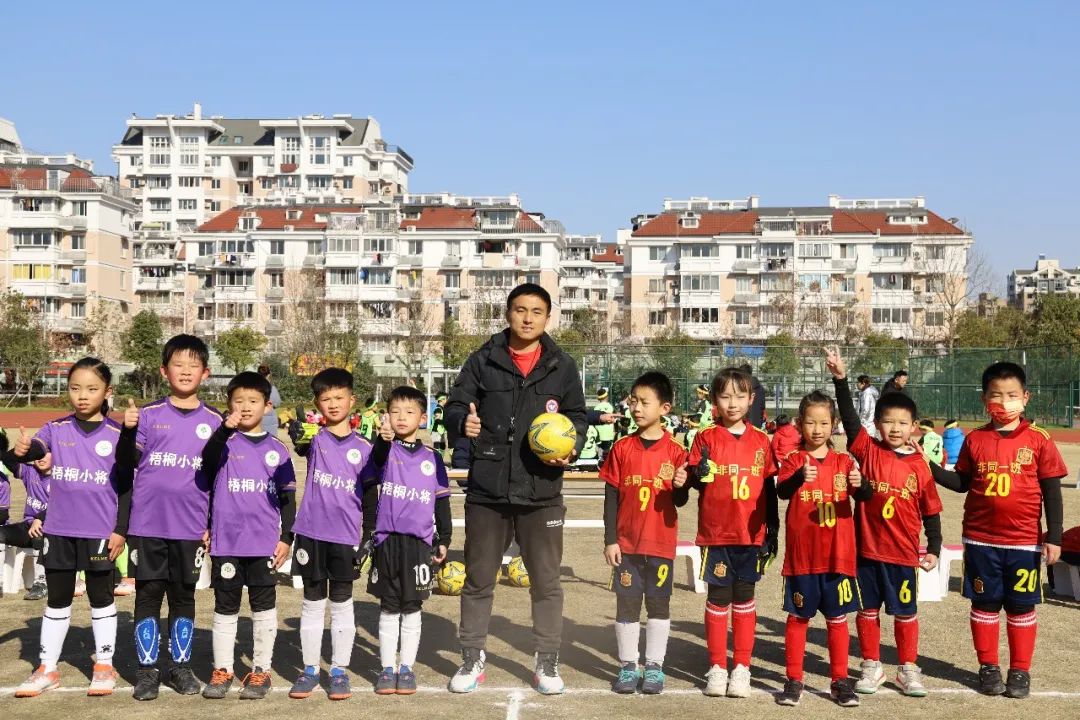 放飞梦想|二年级组率先打响杭州春晖小学第一届校园足球联赛