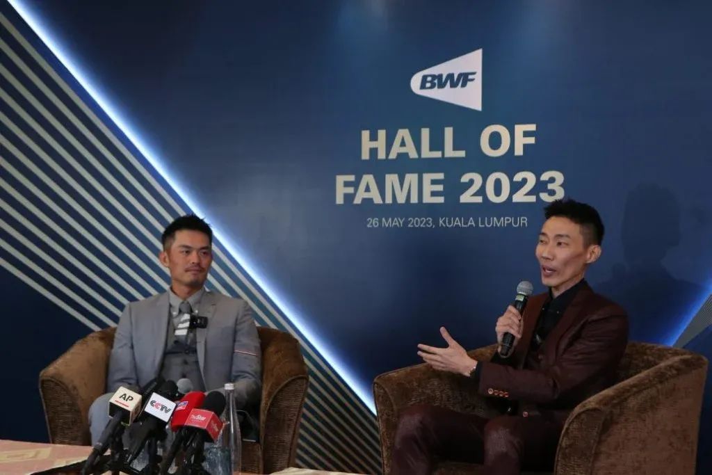 李诗沣vs李宗伟,林丹说李宗伟三次银牌是传奇