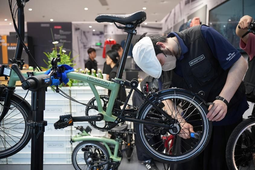 拓展骑行生活方式新触点 BROMPTONJunction杭州万象城开业