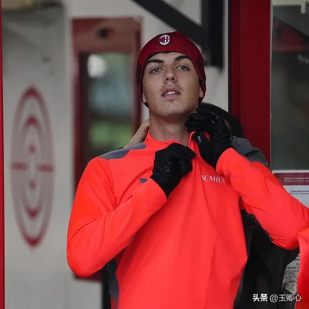 足球诗人贺炜完整版,足球诗人贺炜2022完整版解读