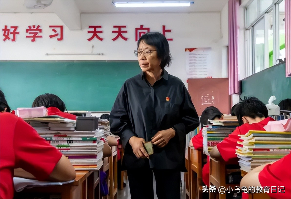 河南县级高中老师公积金怎么算,河南老师公积金1700工资有多少