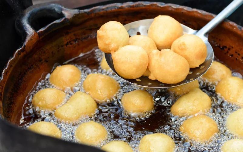 转基因大豆油少吃没事吧,菜籽油大豆油为什么要少吃