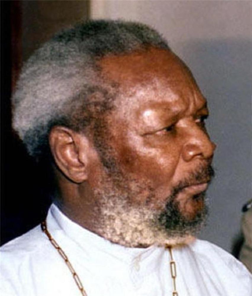 18岁台湾少女林碧春，远嫁非洲当总统夫人，生两女后为何逃回国？