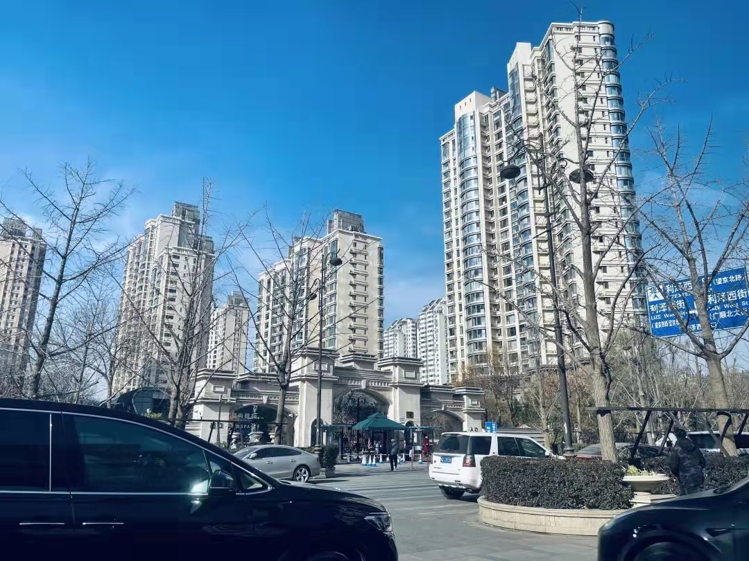 在北京买房什么位置性价比高,在北京哪买房能增值