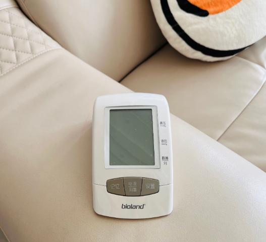 爱奥乐电子血压计,爱奥乐血压计特点