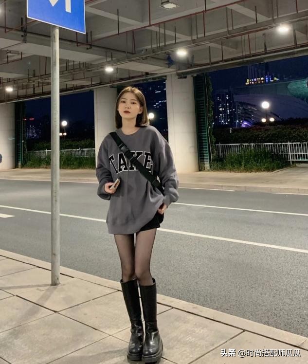 显腿长又不露腿的卫衣穿搭,卫衣长款显瘦搭配打底裤高档炸街