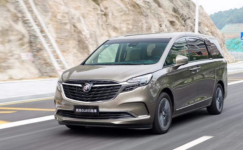 别克gl8和理想哪个更适合家用,岚图梦想家vs别克gl8